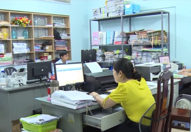 Quy định mới về xếp lương, phụ cấp chức vụ với cán bộ, công chức cấp xã - Ảnh 1.