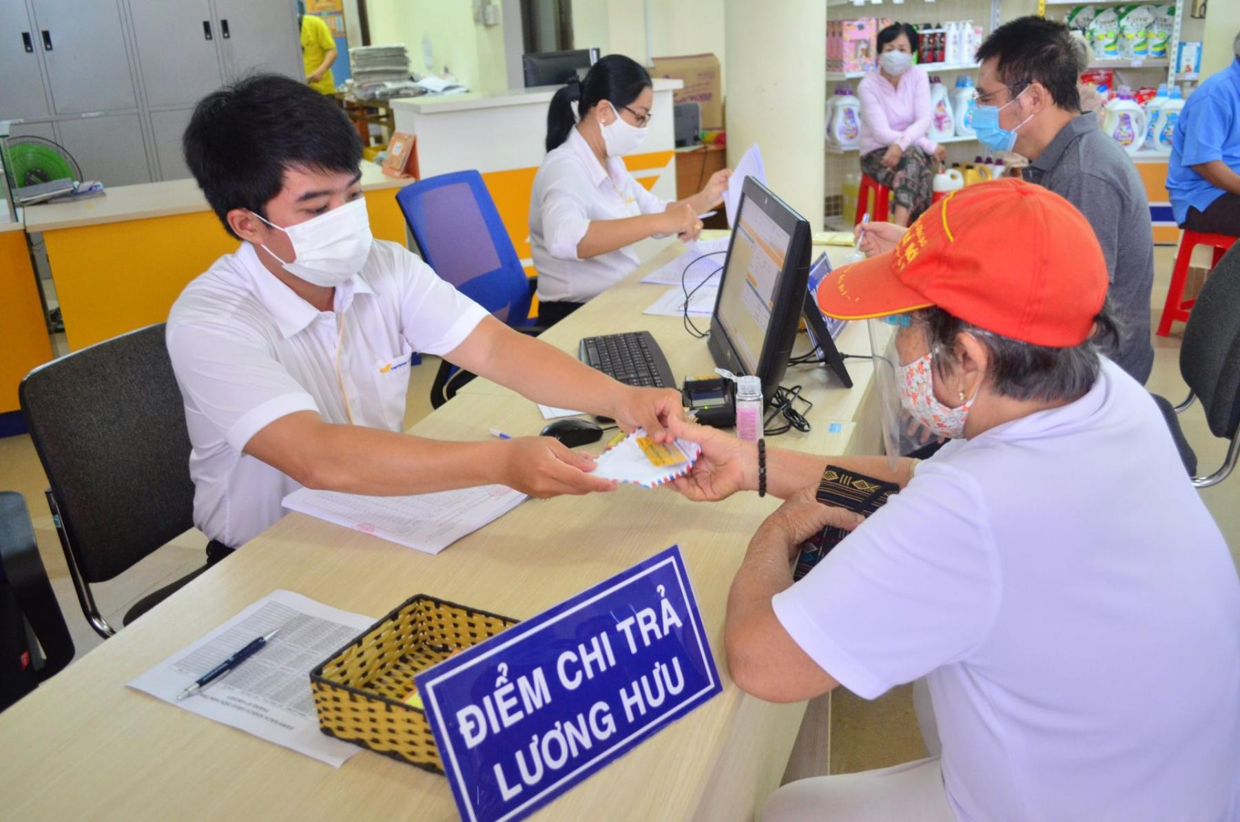 Lương hưu của người lao động được tính như thế nào?
