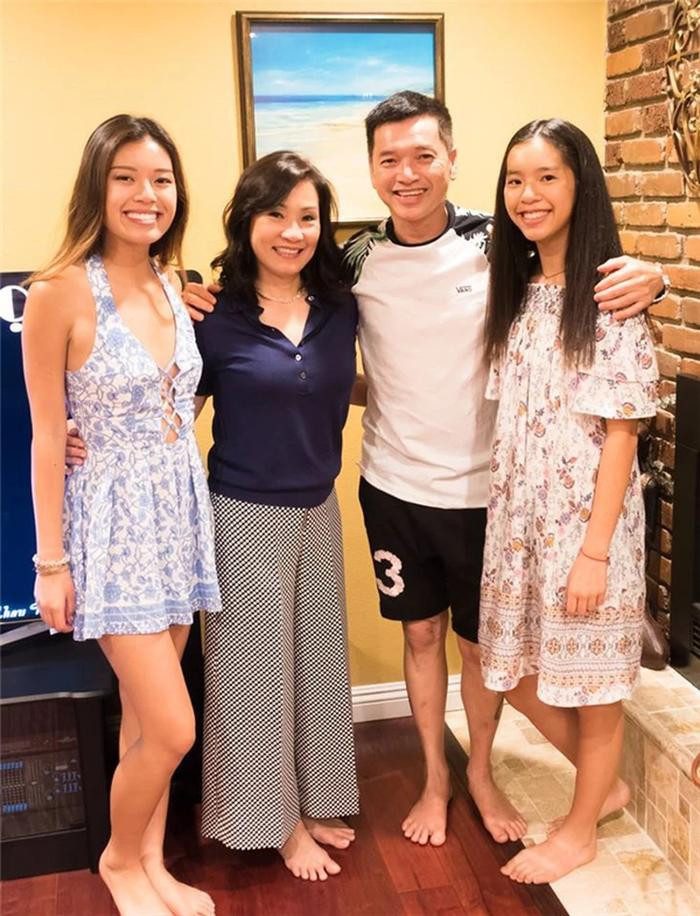 Chia tay sau hơn 2 thập kỉ gắn bó, mối quan hệ Quang Minh - Hồng Đào ra sao Ảnh 2