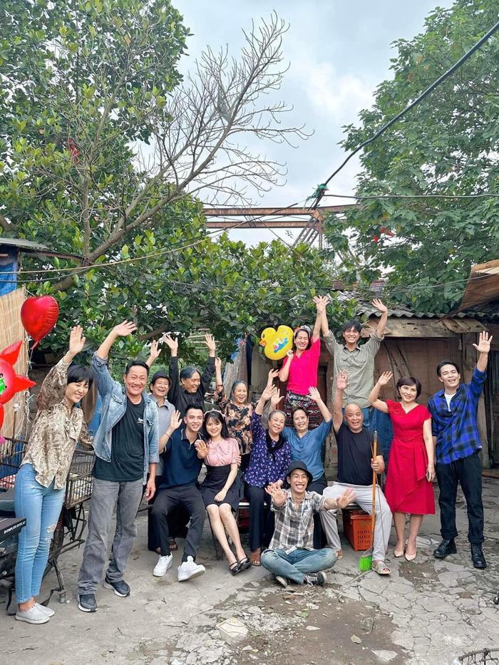 Cuộc Đời Vẫn Đẹp Sao kết thúc viên mãn, NSƯT Hoàng Hải viết tâm thư đầy cảm động Ảnh 10