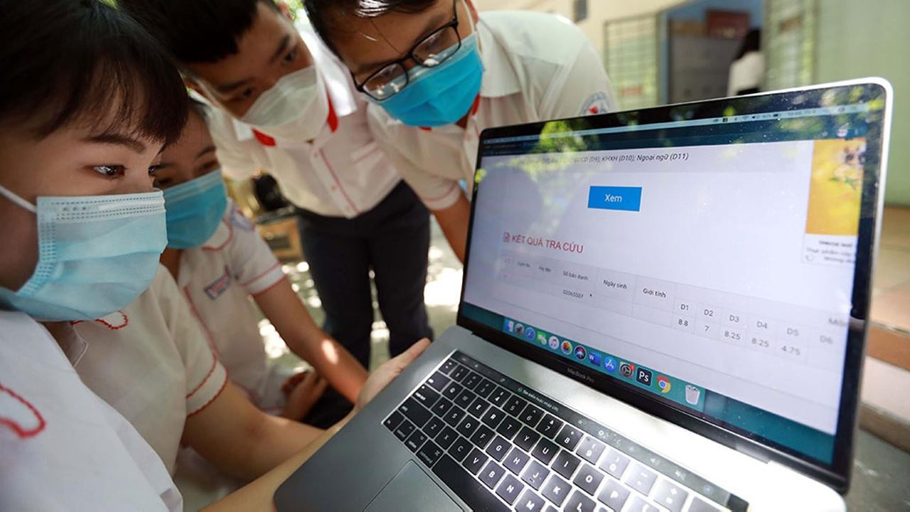 Hướng dẫn tra cứu điểm thi tốt nghiệp THPT năm 2023