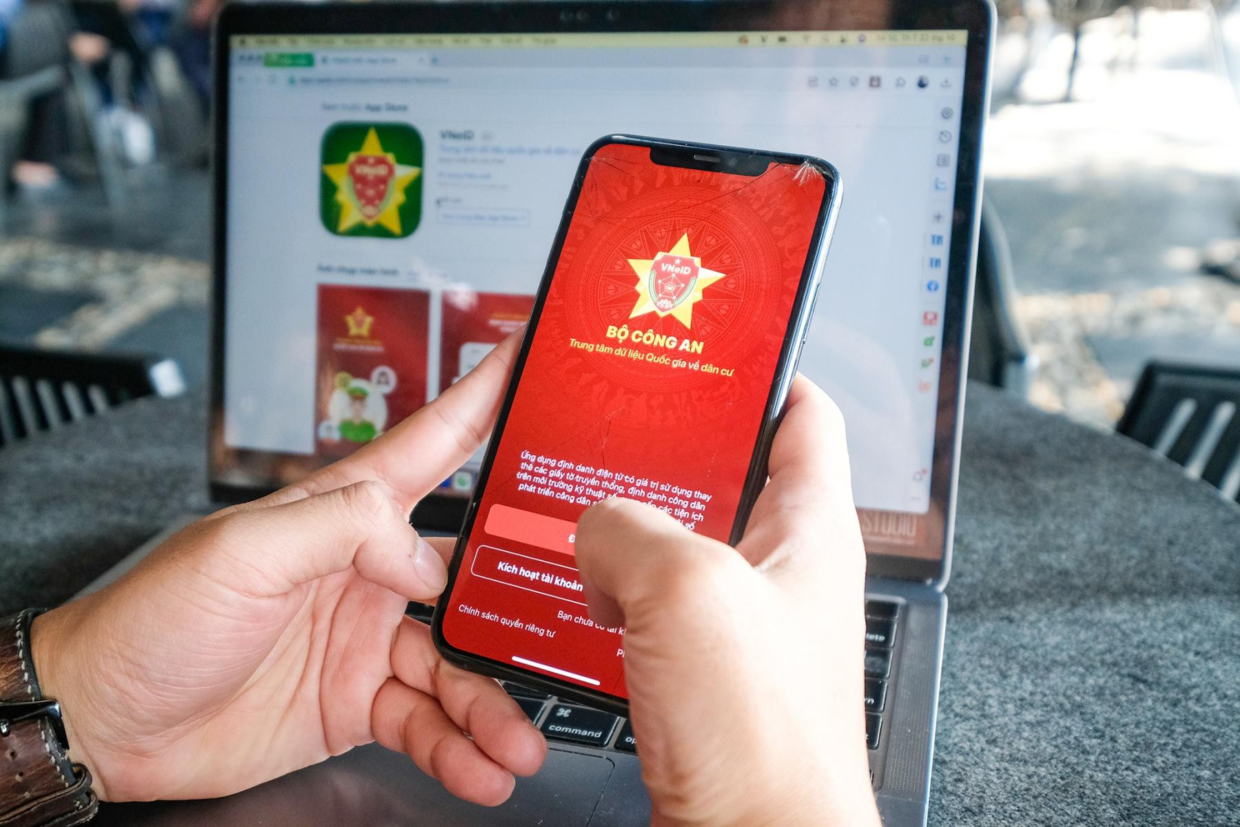 Người nước ngoài dưới 14 tuổi vào Việt Nam có được cấp tài khoản định danh điện tử?