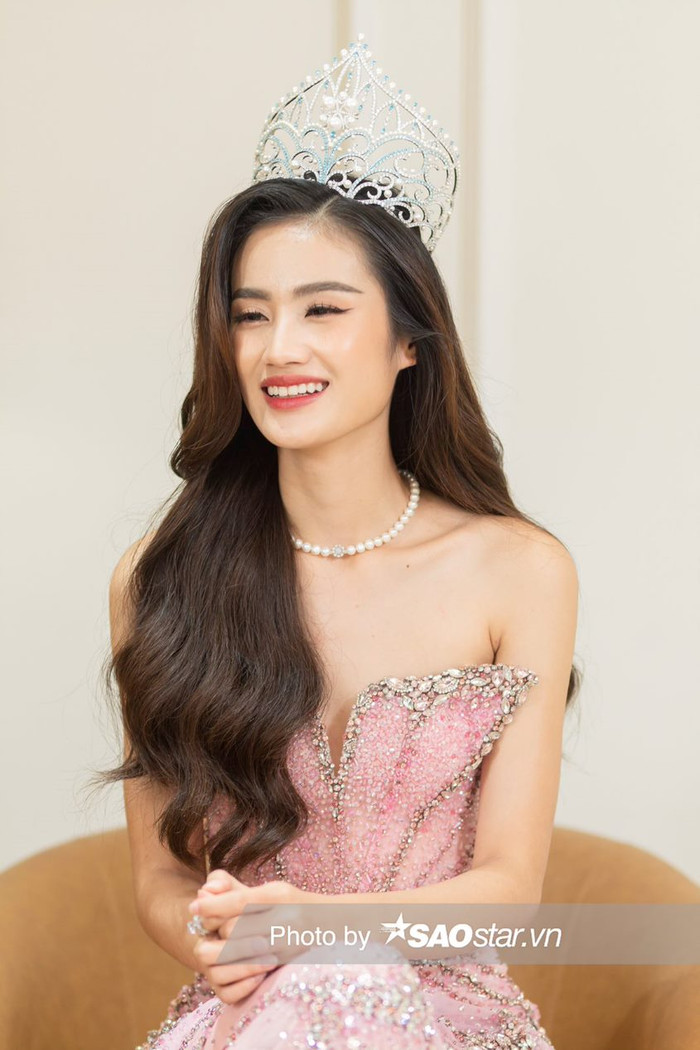 Ý Nhi lại gây tranh cãi khi được hỏi về quê hương Bình Định Ảnh 1