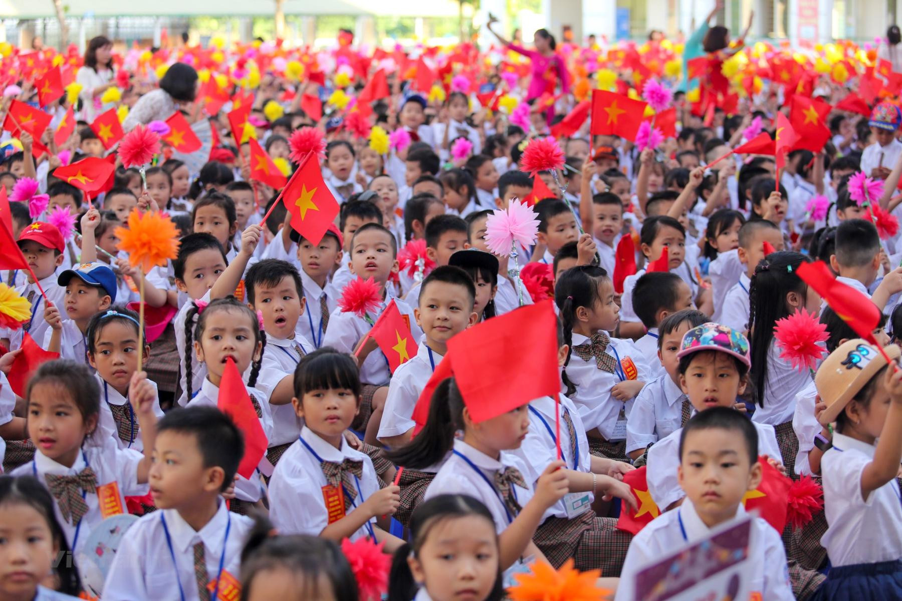 Lịch tựu trường chính thức của học sinh Hà Nội