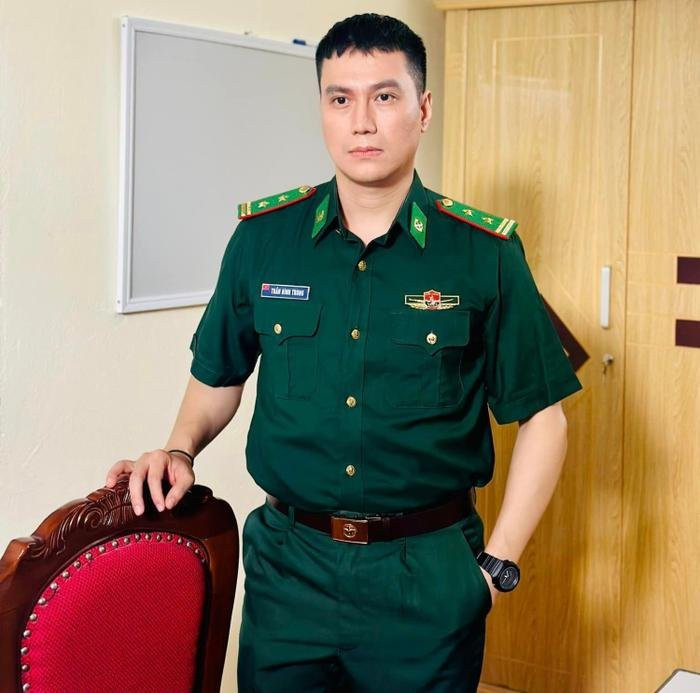 Việt Anh tung clip mặc áo lính, khán giả đã tin anh là người tốt chưa? Ảnh 2