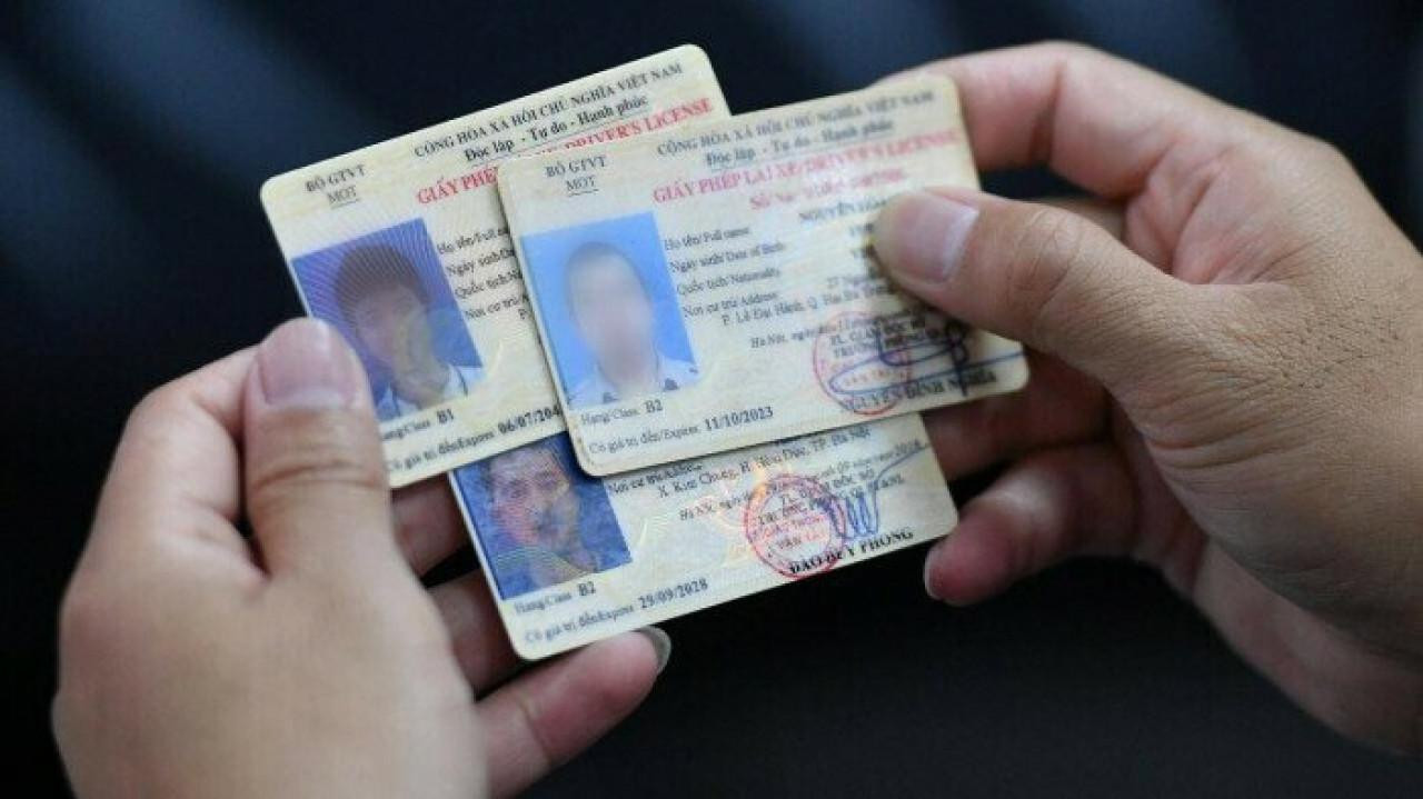 Vì sao bỏ đề xuất thay đổi phân hạng giấy phép lái xe?
