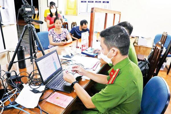Đề xuất các trường hợp thu hồi, tạm giữ thẻ căn cước công dân