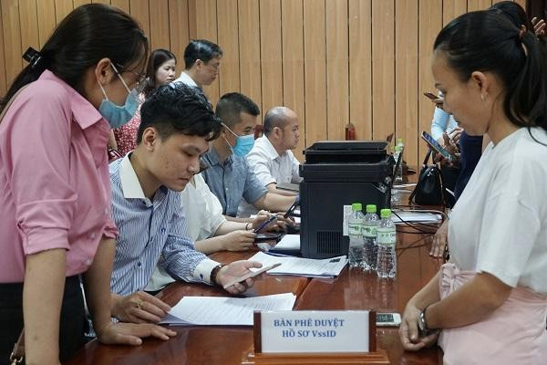 Hướng dẫn xác nhận thông tin số tiền đóng BHXH tự nguyện, BHYT