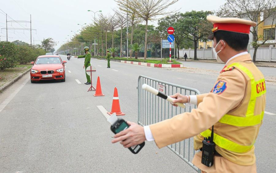 Công an xã được phép dừng xe, xử lý vi phạm
