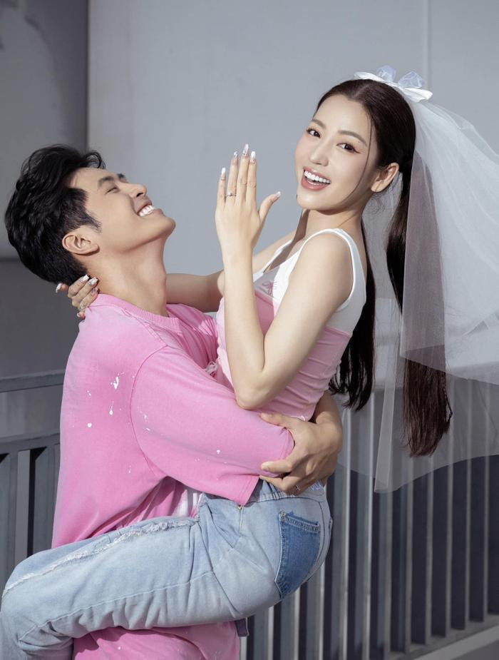 Hậu trường chụp ảnh cưới của Puka và Gin Tuấn Kiệt: Cả showbiz hội ngộ? Ảnh 2