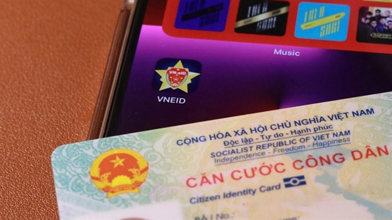 Làm giả CCCD trên mạng xã hội, coi chừng bị phạt nặng