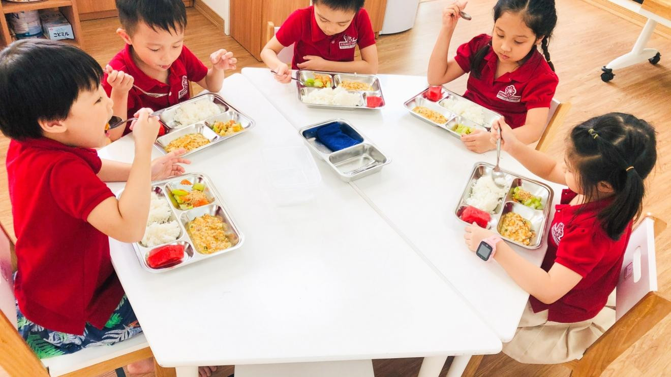 Đề xuất trường mầm non phải công khai thông tin thực đơn hàng ngày của trẻ em