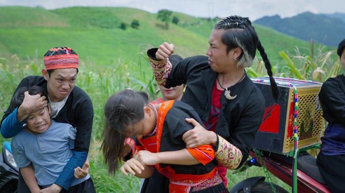 Soái ca đích thực của phim giờ vàng xuất hiện, làm lu mờ dàn nam thần đình đám Ảnh 3