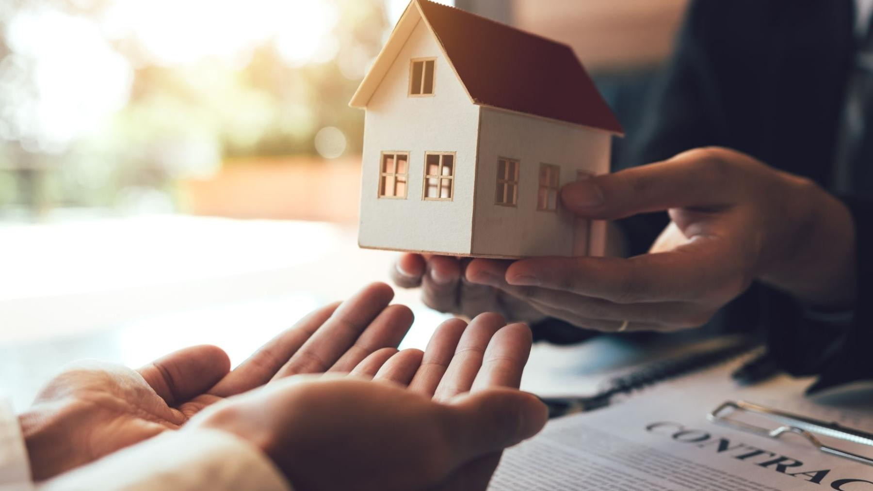 Các trường hợp được miễn lệ phí trước bạ nhà, đất