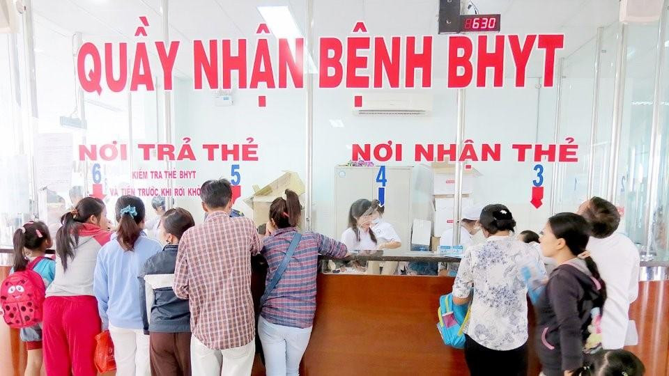 Trường hợp nào không cần giấy chuyển viện để hưởng BHYT đúng tuyến?