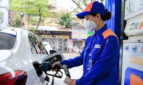 Bộ Tài chính kiến nghị giảm thuế bảo vệ môi trường với xăng dầu hết năm 2024