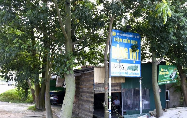 Hà Tĩnh: Bắt tạm giam 2 nhân viên trạm kiểm dịch cưỡng đoạt 30 triệu đồng