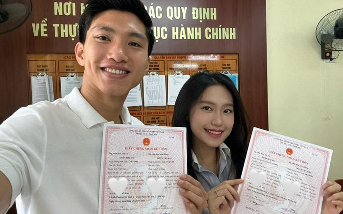 Đoàn Văn Hậu và bạn gái lộ diện trước thềm đám cưới, visual cô dâu tháng 11 qua camera thường Ảnh 4