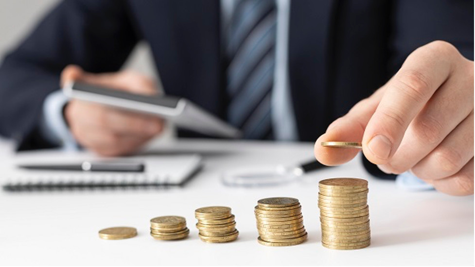 Trường hợp được nâng lương trước hạn không cần chờ cải cách tiền lương