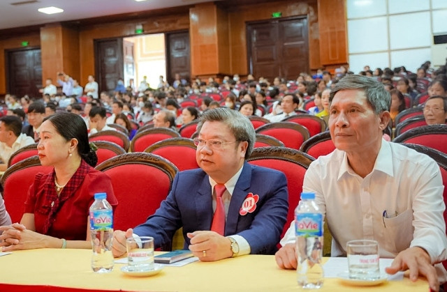 Có 3 Nhà giáo được vinh danh và khen thưởng
