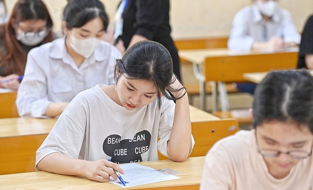 Bộ GD&ĐT đề xuất phương án thi tốt nghiệp THPT 2025