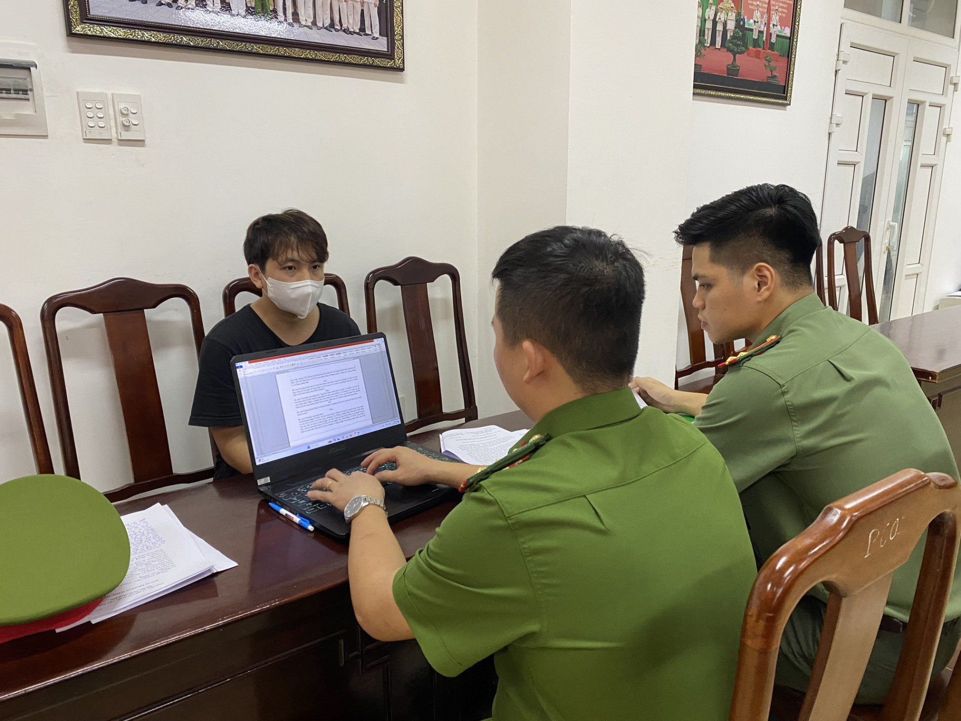 Bắt đối tượng giả danh hacker Nhật Bản tấn công máy tính doanh nghiệp - Ảnh 1.