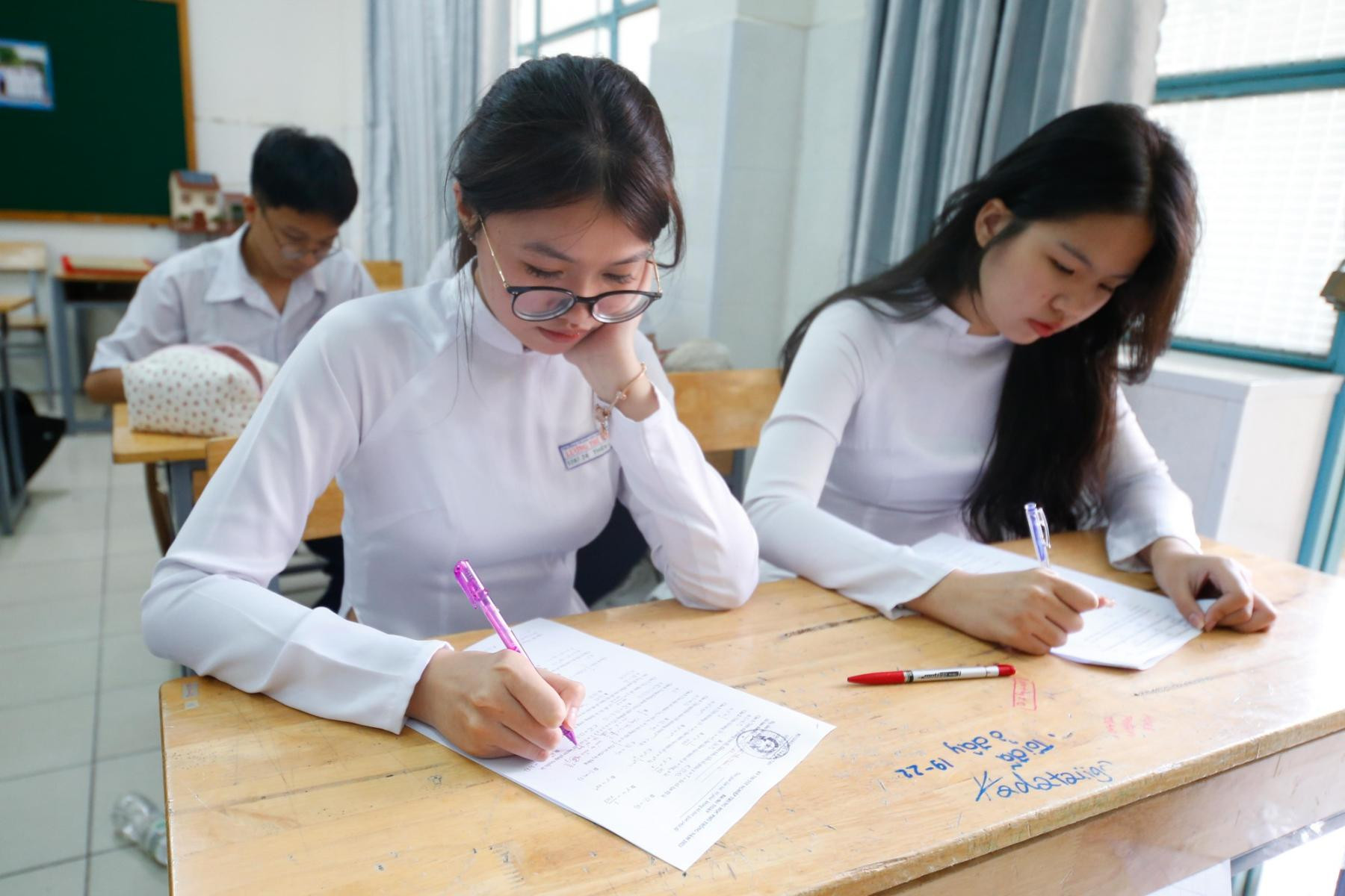 Học sinh trượt tốt nghiệp THPT sẽ được thi đề riêng vào năm 2025