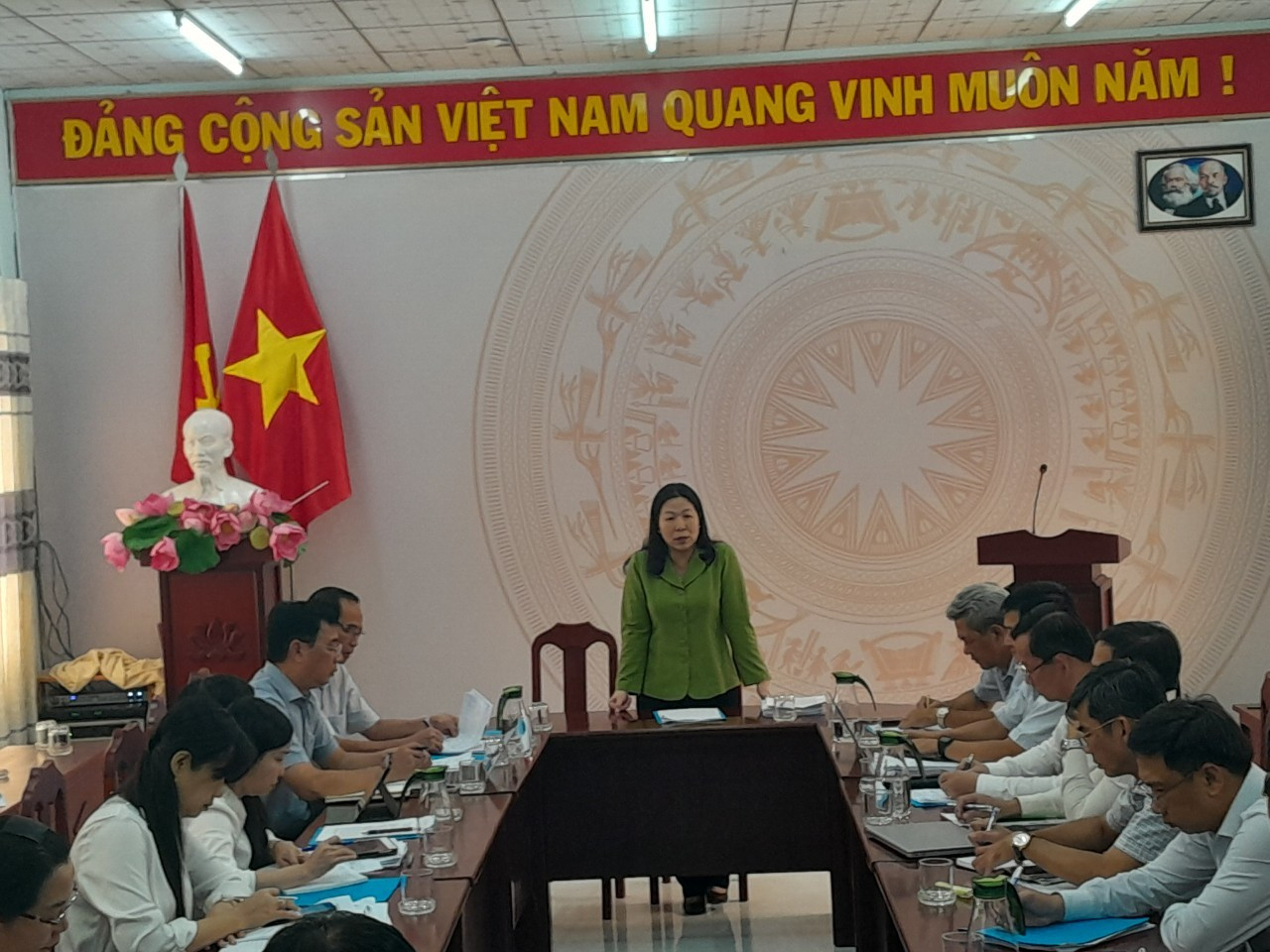 giam-sat-cai-cach-hanh-chinh-1701482117.jpg