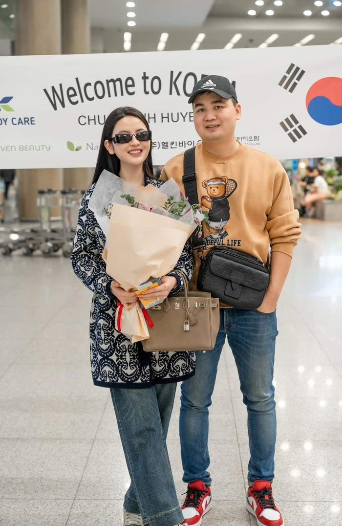 Bạn gái Quang Hải bị 'mỉa mai' vì liên tục sử dụng một thứ Ảnh 2