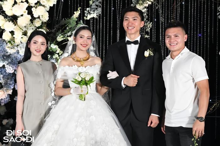 Rộ tin Quang Hải và bạn gái chuẩn bị đám hỏi, bất ngờ với phản ứng người trong cuộc Ảnh 5
