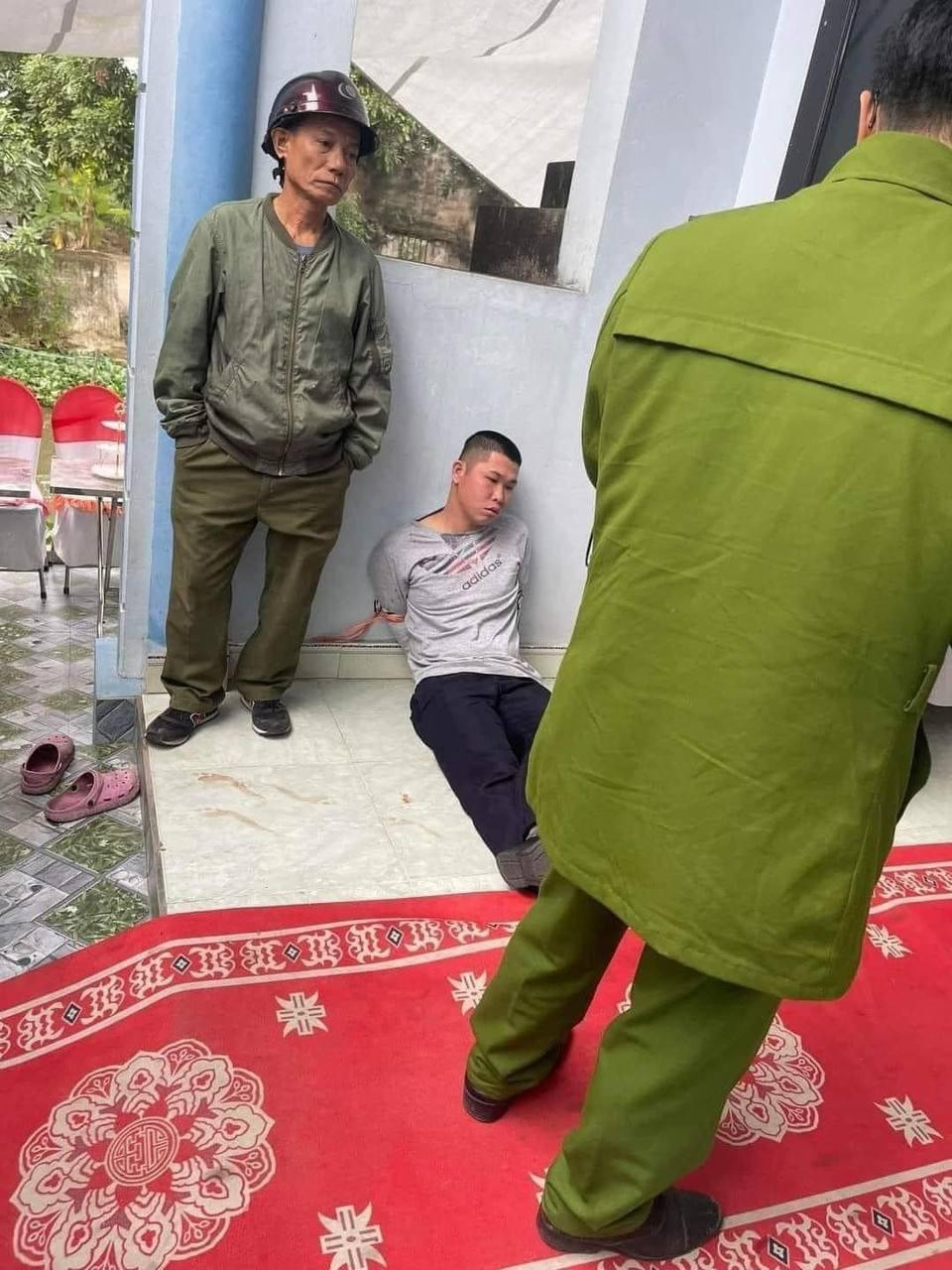 Thái Bình: Cô dâu bị người yêu cũ chém nhiều nhát trong ngày cưới