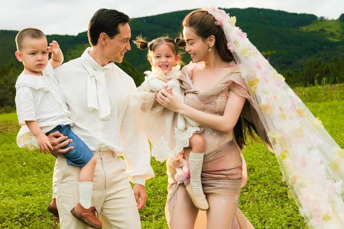 Được hỏi về việc cho Kim Lý cùng Lisa - Leon tiếp tục đóng MV, Hồ Ngọc Hà: 'Không có lần thứ hai nữa'! Ảnh 3