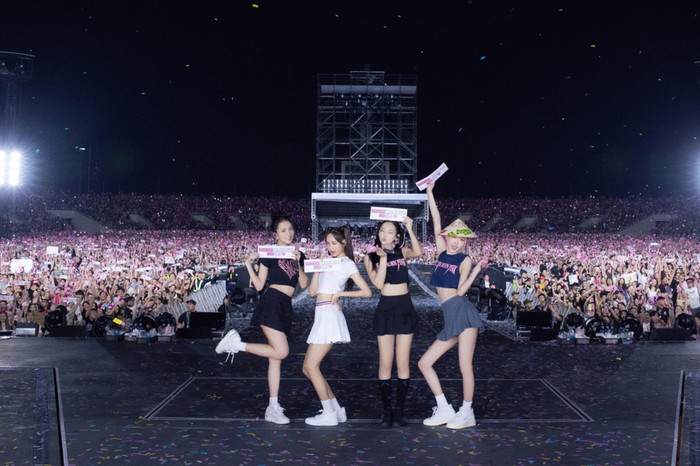 Những khoảnh khắc đáng nhớ của showbiz Việt năm 2023: Mỹ Tâm, BLACKPINK tạo cơn sốt chưa từng có! Ảnh 6