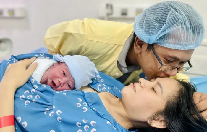 'Cưng xỉu' những em bé chào đời vào khoảnh khắc đầu tiên của năm 2024 Ảnh 3