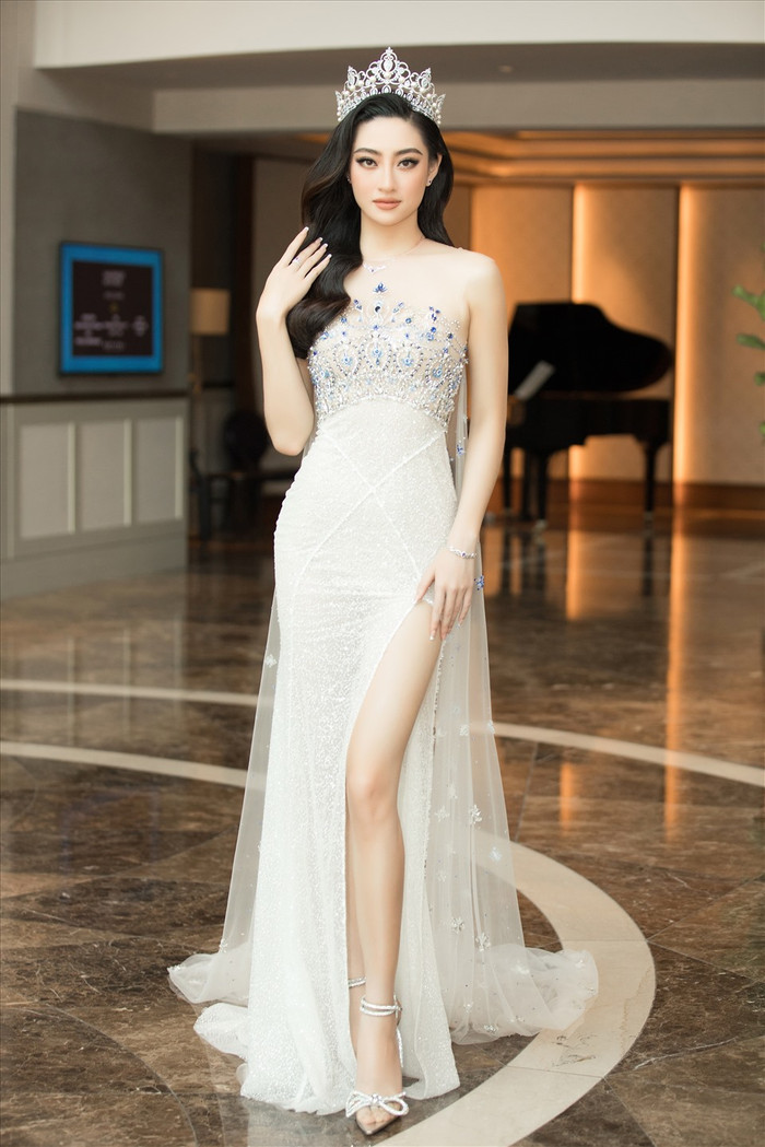 Hoa hậu Lương Thùy Linh bị khán giả nói kiêu ngạo Ảnh 1