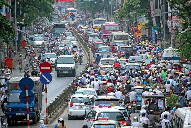 Từ 01/01/2024 mua ô tô lắp ráp trong nước không được giảm lệ phí trước bạ