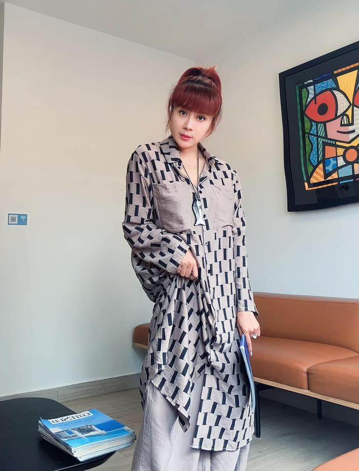 Nhạc sĩ Lưu Thiên Hương tố bị đồng nghiệp ném điện thoại vào người Ảnh 3