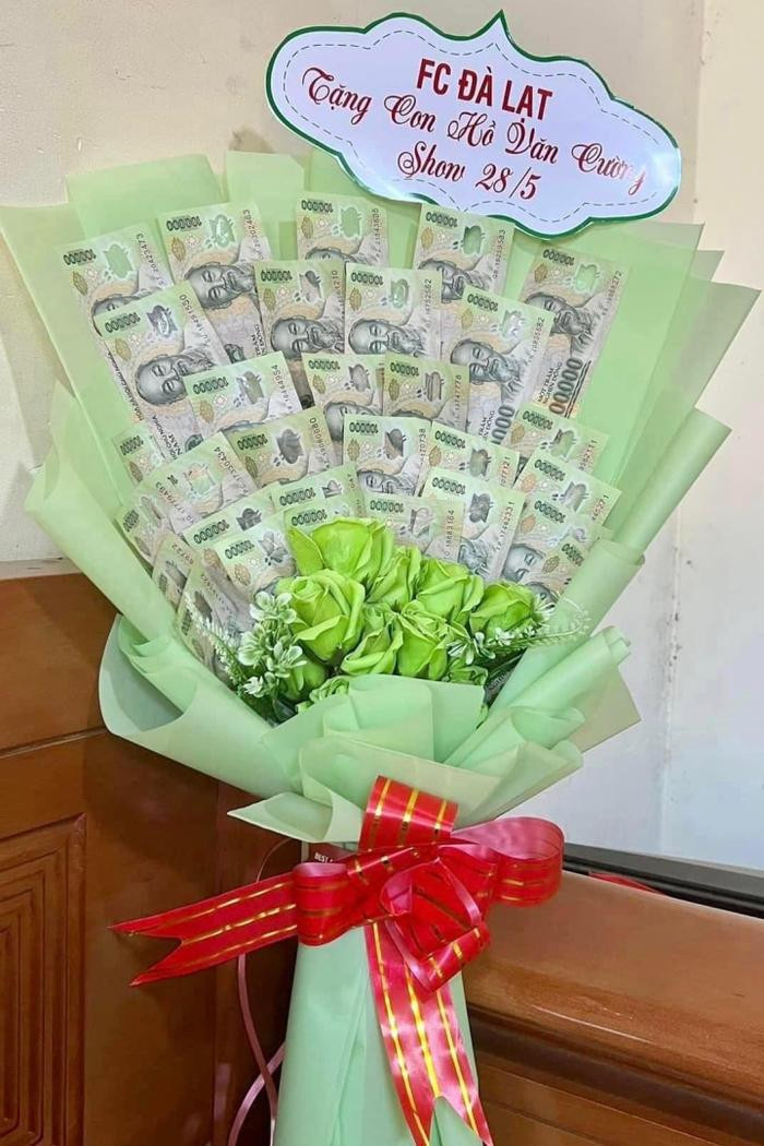 Hồ Văn Cường kiếm được nửa tỷ đồng chỉ trong một đêm diễn? Ảnh 3