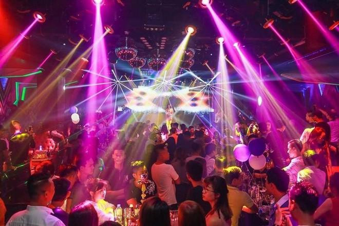 Đề xuất bãi bỏ quy định điều kiện về diện tích phòng hát Karaoke