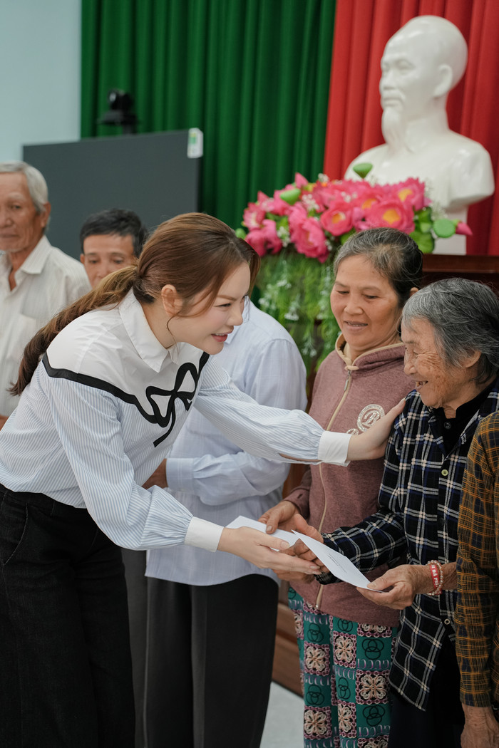 Lý Nhã Kỳ - Việt Anh bất ngờ tái hợp sau 15 năm vướng ồn ào 'mập mờ' tình ái Ảnh 3