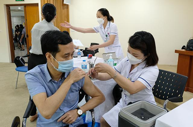 Phụ cấp nghề của viên chức y tế dự kiến cao nhất khi xây dựng chế độ tiền lương mới