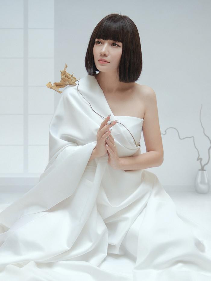 Nữ ca sĩ nổi tiếng một thời tiết lộ cuộc sống hiện tại sau 5 năm rời showbiz, diện mạo gây bất ngờ Ảnh 3