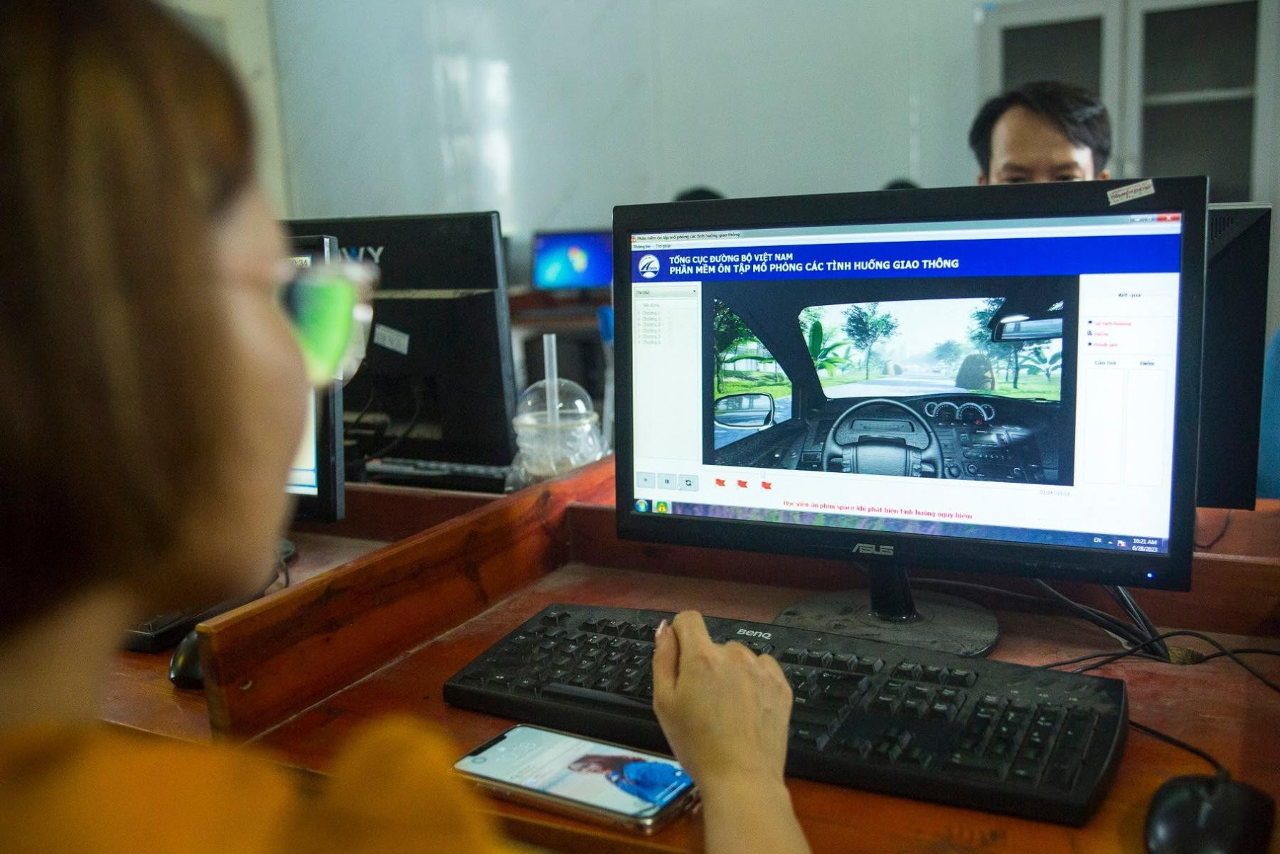 Đề xuất học trực tuyến phần lý thuyết đối với bằng lái xe hạng B và C