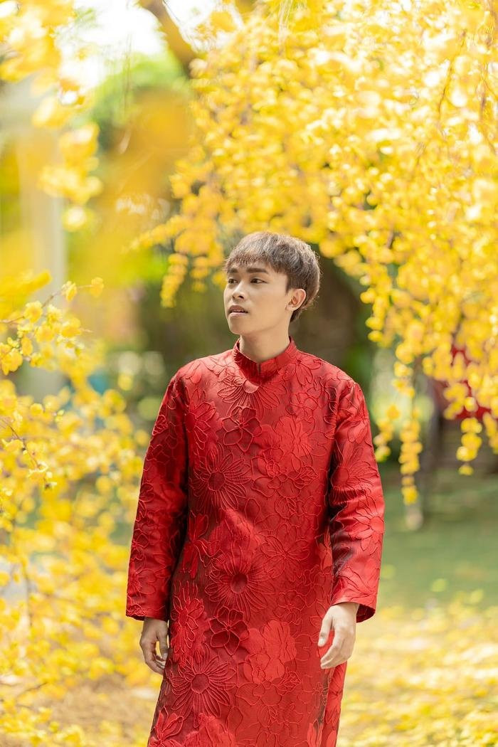 Hồ Văn Cường hát văn nghệ tại trường học, hàng trăm sinh viên reo hò Ảnh 4