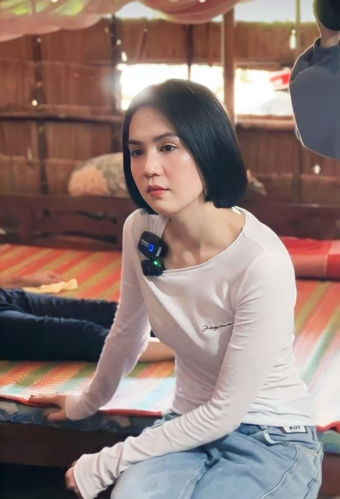 Ngọc Trinh thức đêm đọc bình luận, viết tâm thư dài sau khi trở về nhà Ảnh 1