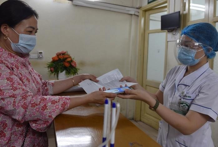 Đi viện ngày Tết có được thanh toán BHYT?