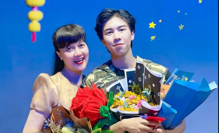 Nghệ sĩ Vân Dung: 'Tôi xấu nhưng lại có cái duyên riêng, có cái lạ mà không ai có' Ảnh 4