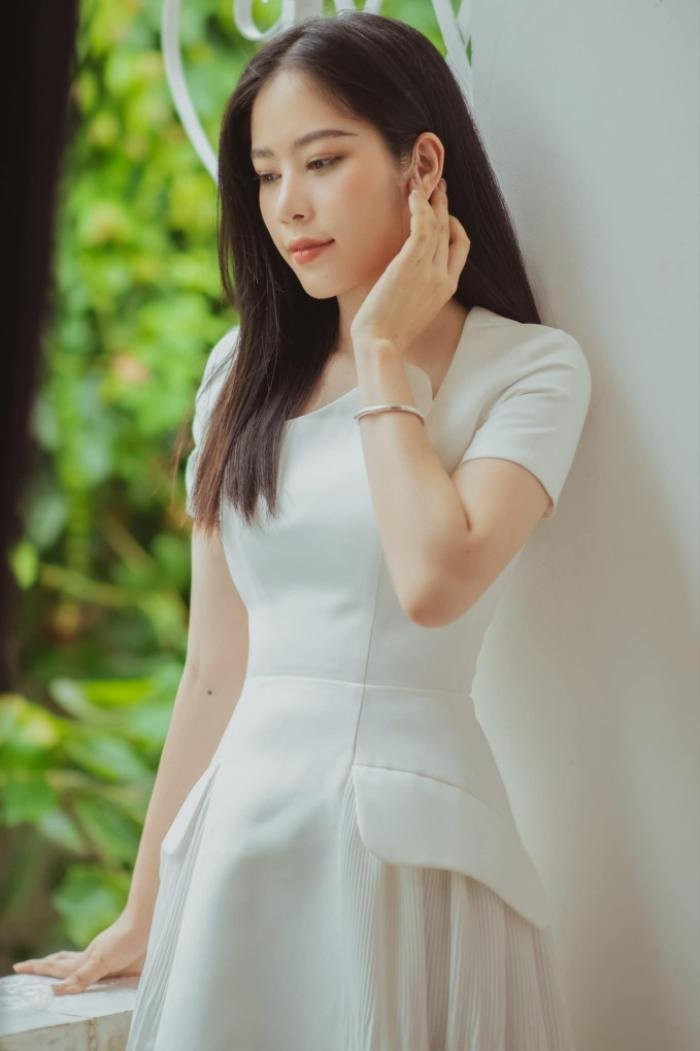 Nam Em livestream tố tình cũ, chi tiết chiếc áo bông gây ngỡ ngàng Ảnh 2