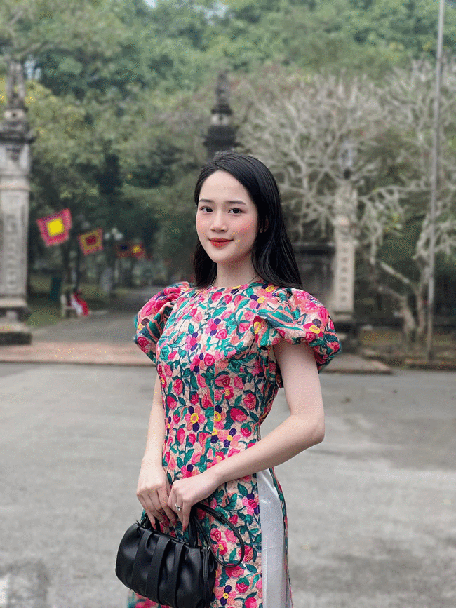 Nữ chính gây bão của phim Đào, Phở và Piano: Sinh năm 2003, đời thường đẹp động lòng người Ảnh 6