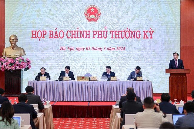 Vụ vi phạm tại Tập đoàn Phúc Sơn: Phó Tổng giám đốc mới học xong lớp 4 - Ảnh 2.